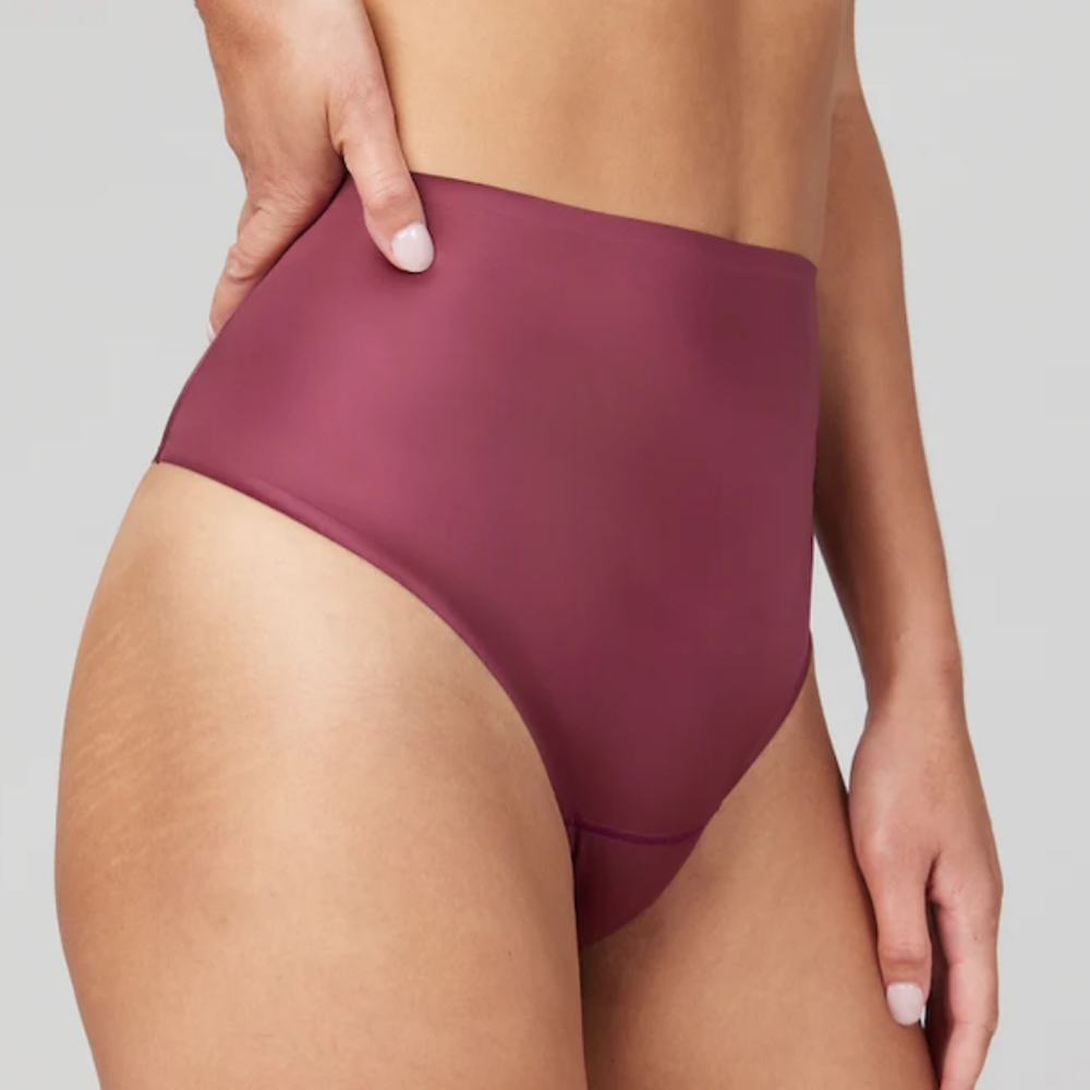 🥀SPANX BRAND NEW SHAPING SATIN THONG SIZE 2X